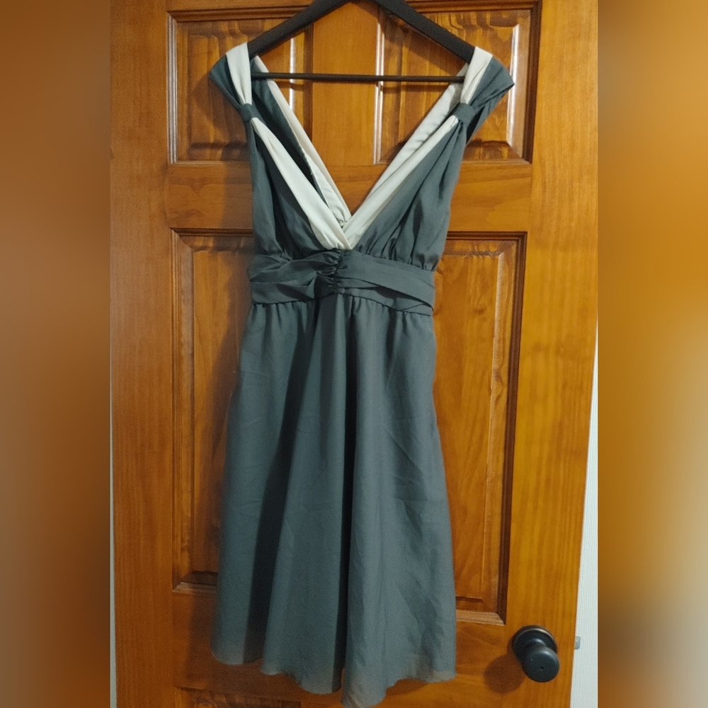 Vero Moda Backless Dress in Gray and Cream